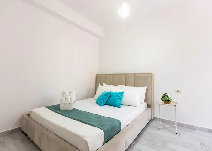 House Of Stones 8, Cozy 1br W Parking *